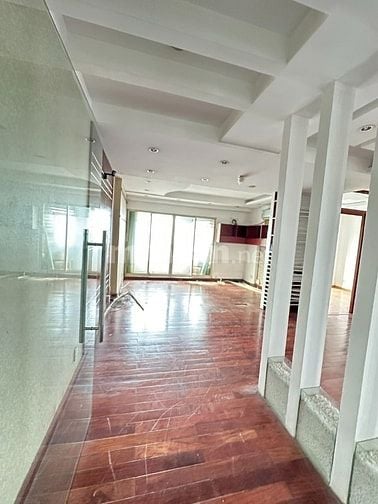 Bán căn hộ 3PN indochina Park Tower mặt tiền Nguyễn Đình Chiểu, Quận 1