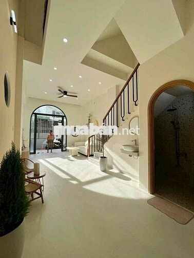 Bán Nhanh Nhà Đẹp 2 Mặt Tiền Hẻm – Dưới 5 Tỷ – Gần BV Q12 & Gò Vấp