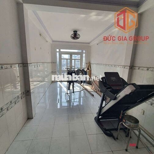 Bán nhà 1 trệt 3 lầu mặt tiền Phan Chu Trinh gần chợ Biên Hòa