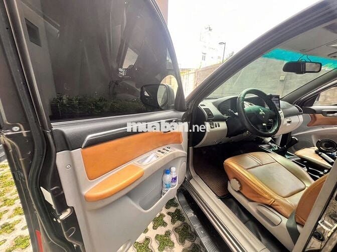 Pajero Sport 2014 máy dầu, số sàn, xe đẹp