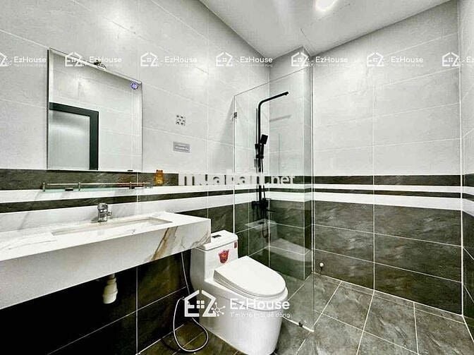 PHÒNG STUDIO FULLNT RỘNG RÃI NẰM GIỮA HUIT VÀ VHU SIÊU THOÁNG  MÁT