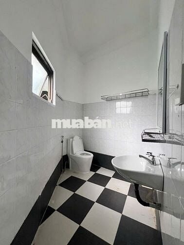 Cho thuê 306/35 Nguyễn Thị Minh Khai, Quận 3 - 4.5x10m - 1 lầu