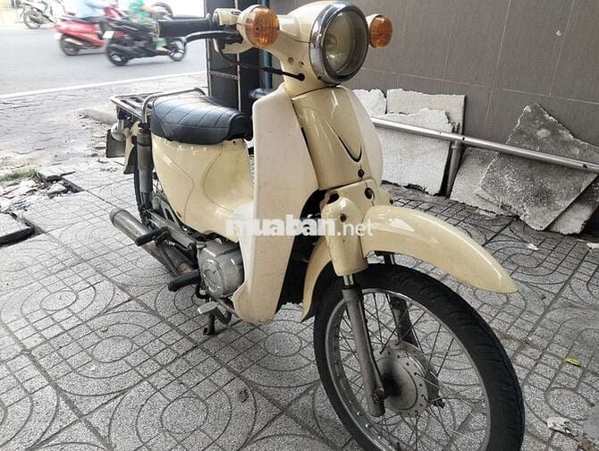 cub 50 DAELIM máy êm