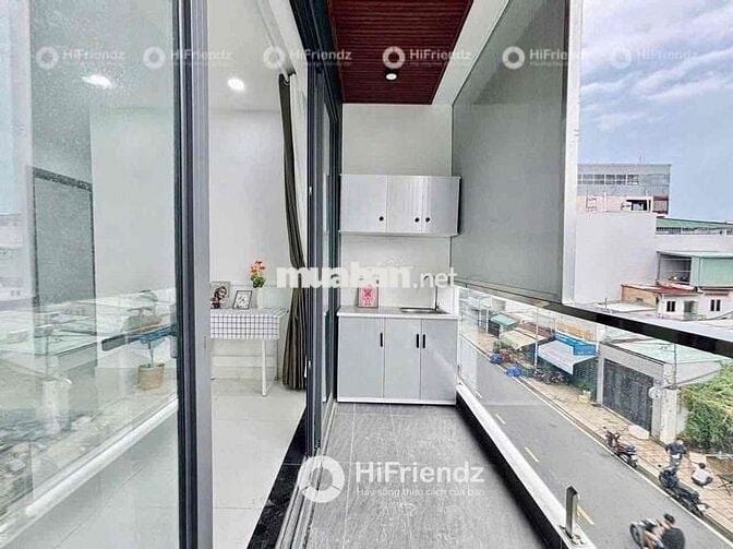 Cho Thuê Căn Hộ Phòng Ban Công Lớn Tách Bếp Full Nội Thất Tại Tân Phú