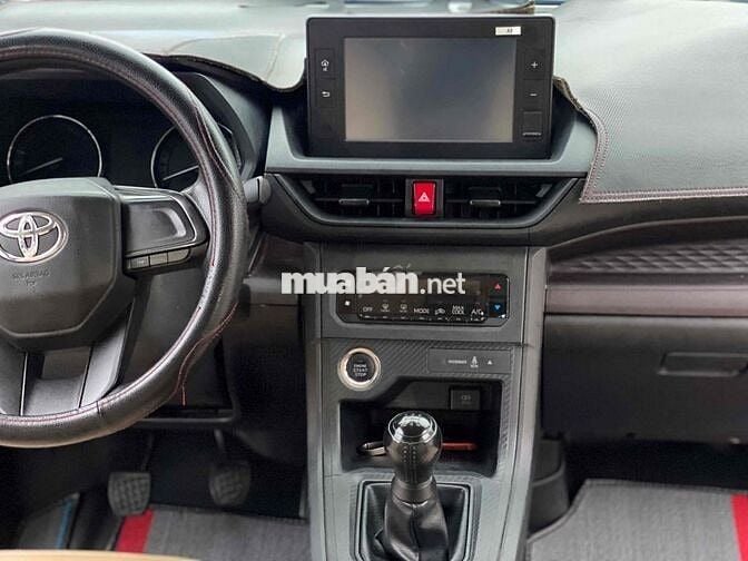 Toyota Avanza Premio 2022 MT - 90000 km