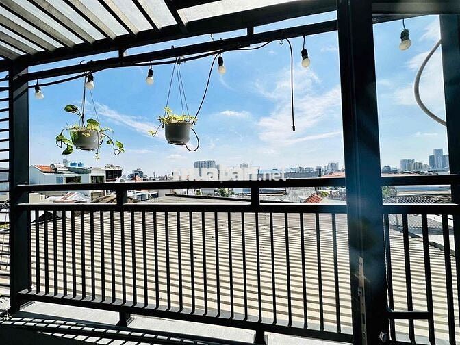 CHO THUÊ NHÀ NGUYÊN CĂN MẶT TIỀN CHU VĂN AN – NHÀ MỚI, CÓ THANG MÁY