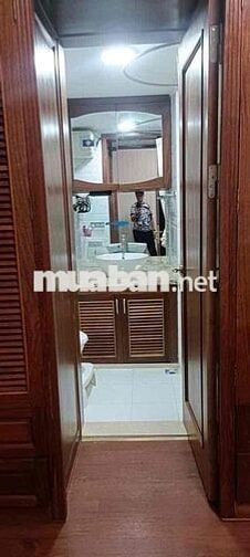 Bán căn hộ chung cư T2 CT18,DT 97m,3 PN,hơn 5 tỷ.