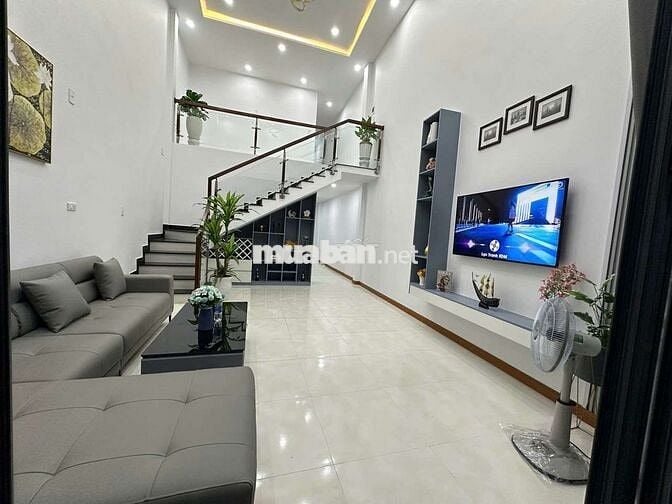 💰💰Hoa Hồng 🌹🌹 1% Nhờ ACE DVu Chạy Giúp Nhà Trường Chinh