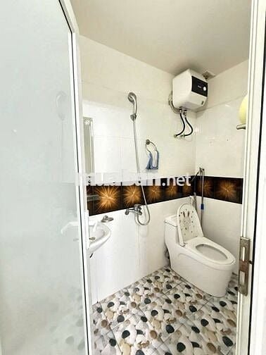 VC562. CHO THUÊ NHÀ MẶT NGÕ KIỀU SƠN 3 NGỦ ĐỒ CƠ BẢN