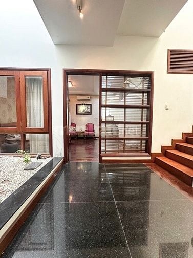 Bán biệt thự Nguyễn Trọng Tuyển P2 Q.Tân Bình - 8m x 22m - giá 42 tỉ
