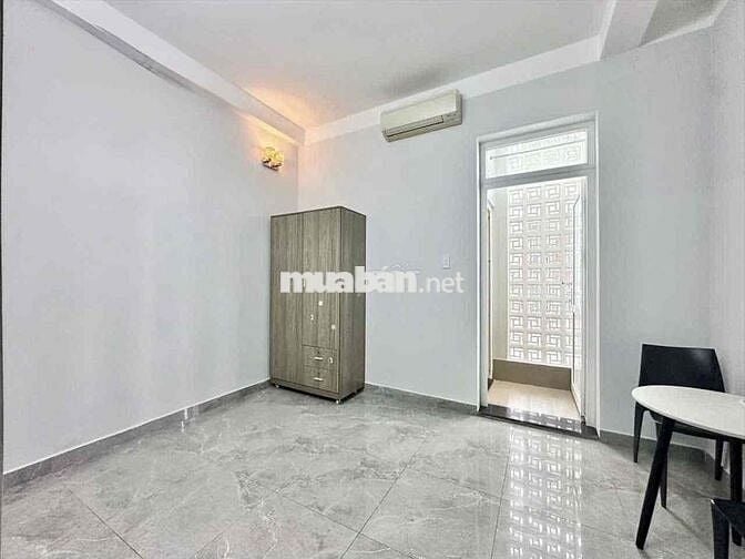 PHÒNG TÁCH BẾP MỚI XÂY FULL NỘI THẤT CÁCH ĐH VĂN LANG 200m GÒ VẤP