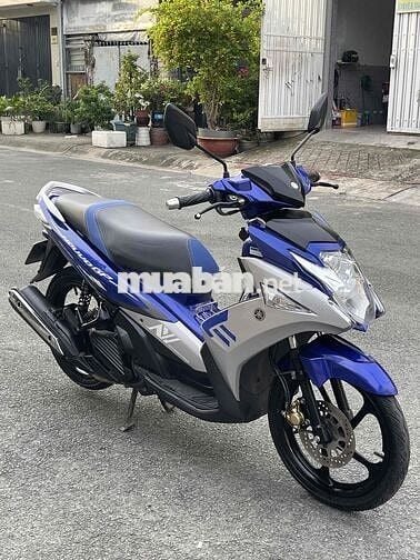 cần bán xe novo 6 xe trùm mềm ko đi