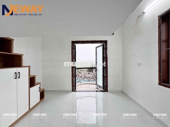 PHÒNG BAN CÔNG GIÁ RẺ SẲN MÁY LẠNH MỚI XÂY SIÊU ĐẸP- THOÁNG AN NINH