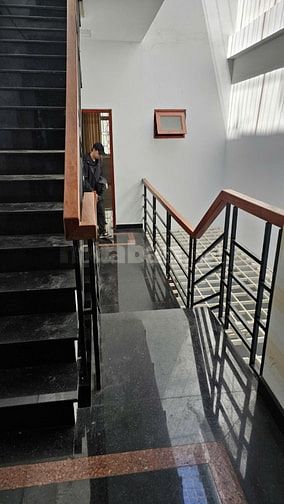 Cho thuê nhà mặt tiền Phan Huy Ích Tân Bình 4x35 4 tầng có sân để xe