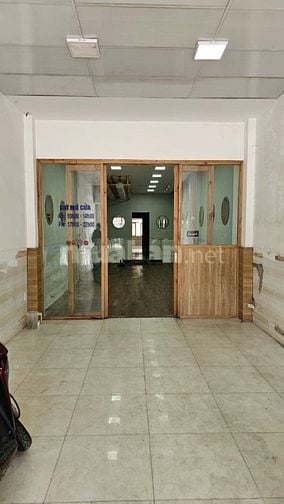 Cho thuê nhà mặt tiền Phan Huy Ích Tân Bình 4x35 4 tầng có sân để xe