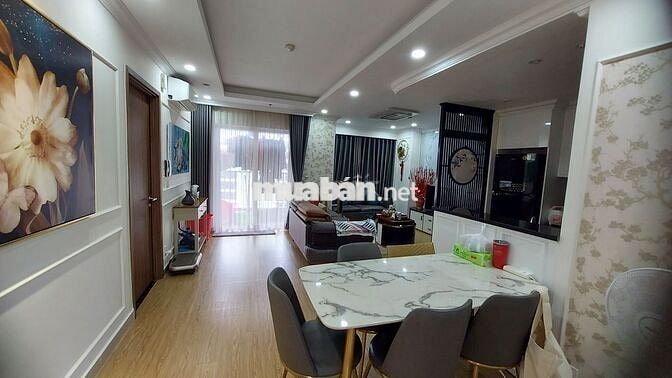 Căn hộ the View - 62m2 - full nội thất cao cấp giá chỉ 2 tỷ 2