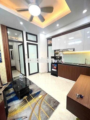 Bán CCMN Mặt Phố Đối Diện Royal City - Full Nội Thất Xịn Decor