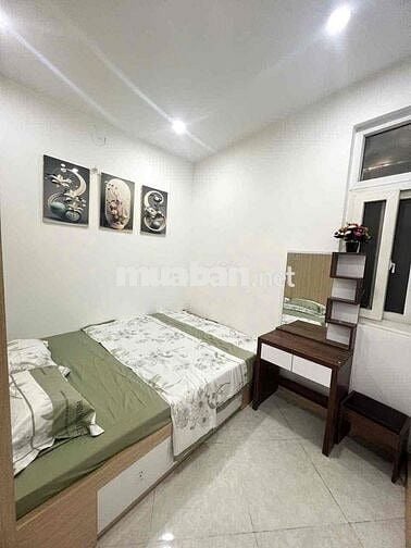 Bán CCMN Mặt Phố Đối Diện Royal City - Full Nội Thất Xịn Decor