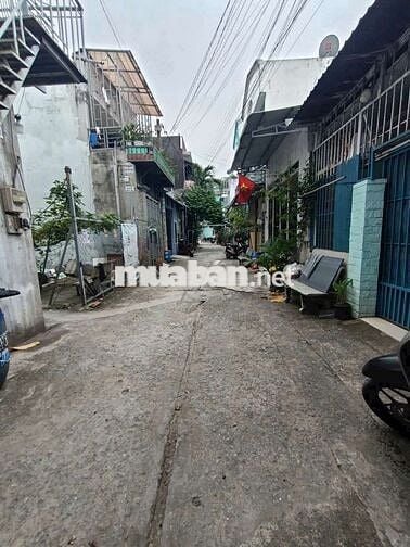 NHÀ ĐẸP , NƯỚC SẠCH TẬN NHÀ , CHỈ 2/ NGẮN HƯNG LỘ 80