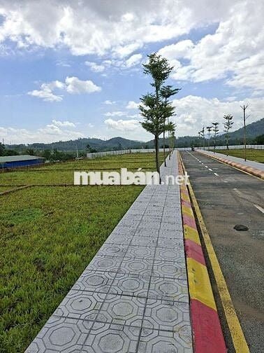 100m² TẠI HÒA THẠCH QUỐC OAI - FULL THỔ  - Ô TÔ TRÁNH  - GIÁ ĐẦU TƯ...