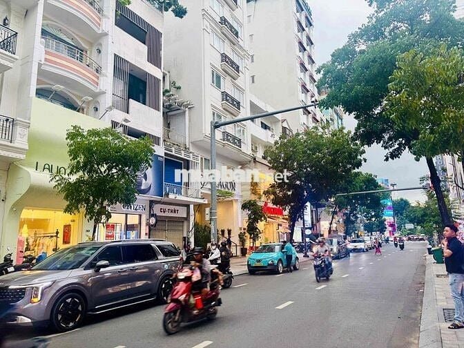 Cho Thuê Gấp Siêu Phẩm MT ngay Chợ Bến Thành 4x20 2L 80Triệu