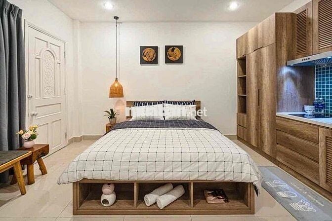 CĂN HỘ FULL NỘI THẤT BAN CÔNG THOÁNG NGAY HUỲNH VĂN BÁNH GẦN LÊ VĂN SỸ