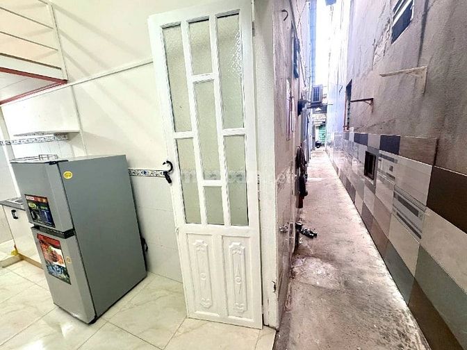 Gần cầu Tân Thuận, 02 Tầng, DT 5x25