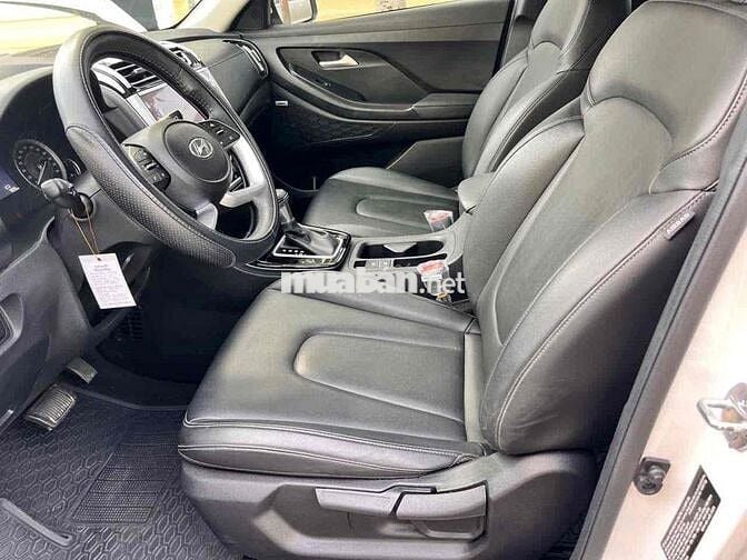 Hyundai Creta 2024 Cao cấp 1.5 AT - 8000 km