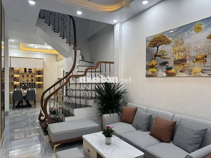 BÁN NHÀ THANH XUÂN – GARA Ô TÔ – NỘI THẤT CAO CẤP – VIEW HỒ