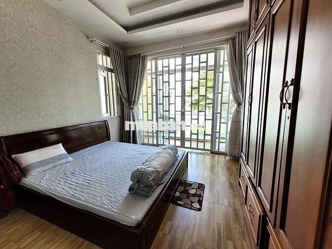 CHO THUÊ BIỆT THỰ LÔ GÓC KHU HÀ QUANG 2 GIÁ 32 TRIỆU/THÁNG