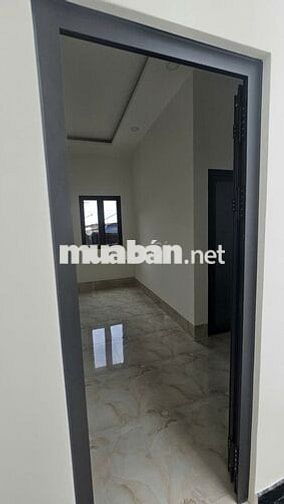 Nhà Tân Uyên gần VSIP3 có 3 phòng ngủ Sổ hồng riêng