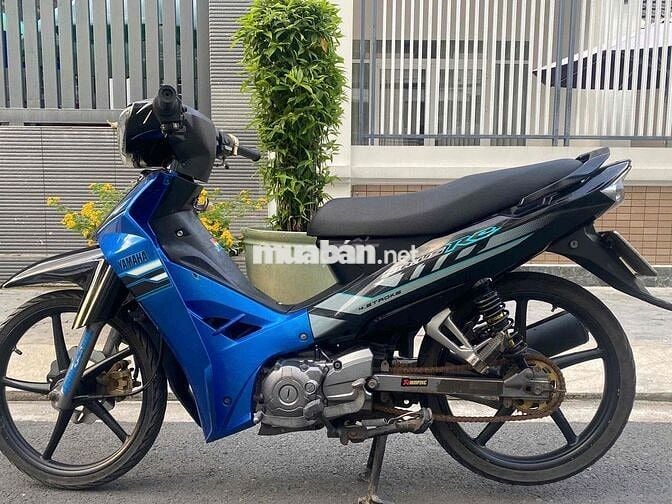 Sirius 2012 chính chủ,bstp,zin đẹp,nhiều đồ kiểng