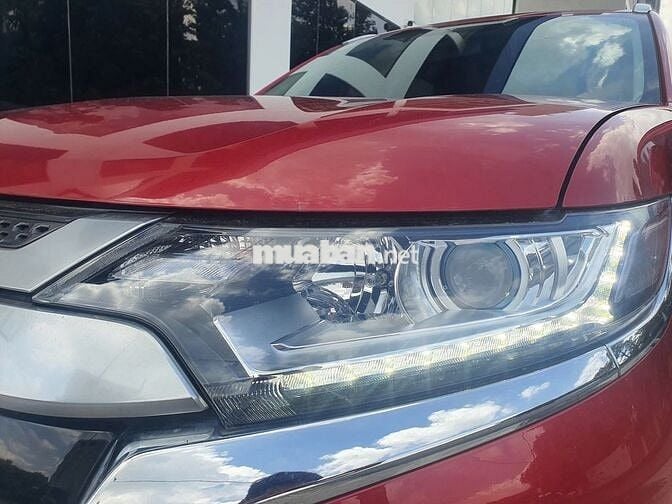 Mitsubishi Outlander 2.0 CVT 2022 - 10677 km