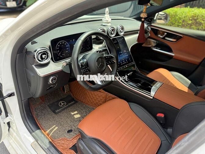 Mercedes Benz C300 AMG "siêu mới"
