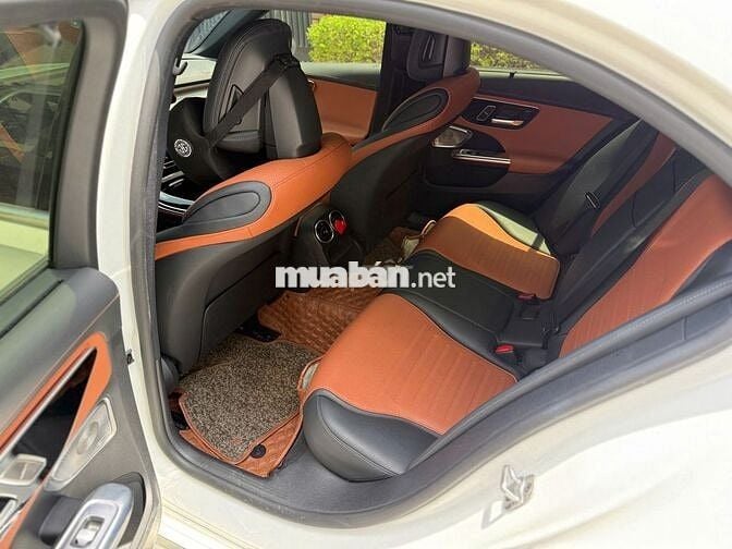 Mercedes Benz C300 AMG "siêu mới"