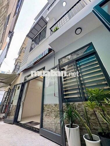 ✅ NHÀ 3 TẦNG 3 MÊ, K.HUỲNH NGỌC HUỆ, RA SÂN BAY 3KM, SAU LƯNG MT ✅