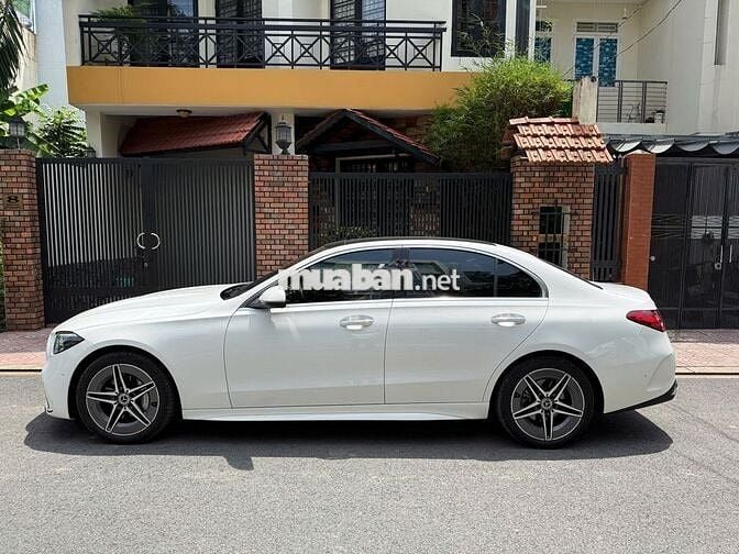 Mercedes Benz C300 AMG "siêu mới"