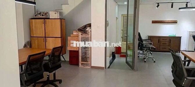 Sát Mặt Tiền Số 4/2 Nguyễn Gia Trí Ngang 9m 4 Lầu Sát Điện BIên Phủ