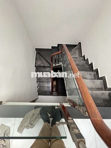 Giảm 1,5 tỉ bán nhanh nhà mặt tiền 4 tầng Nguyễn Phúc Chu, Tân Bình.