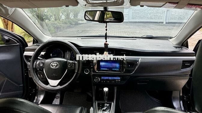 Toyota Corolla Altis 2016 2.0V - 128000 km