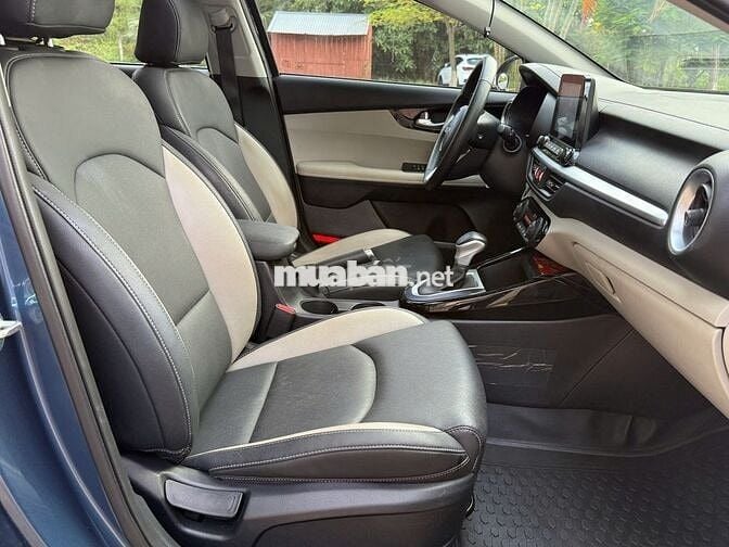 Kia K3 2022 1.6 Luxury - 17000 km