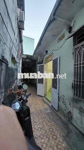 cần bán nhà có sẵn phòng trọ cho thuê