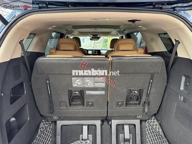 Kia Carnival Signature 3.5G 2021 - 999 Triệu