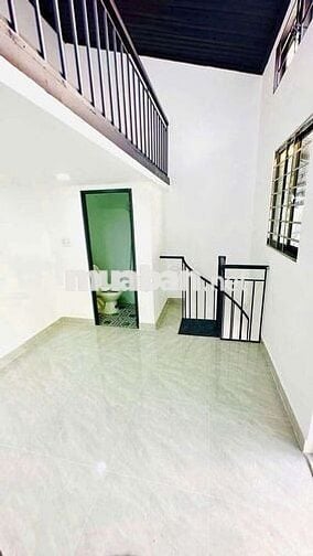 Nhà mới tinh 4❌6 trệt 1 lầu đúc 1pn kín 2wc hẻm ô tô vòng xoay An Lạc