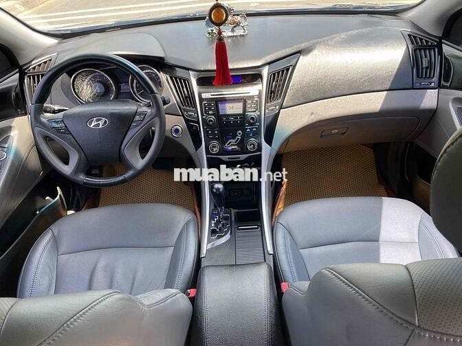 Hyundai Sonata 2011 2.0 AT - 90000 km