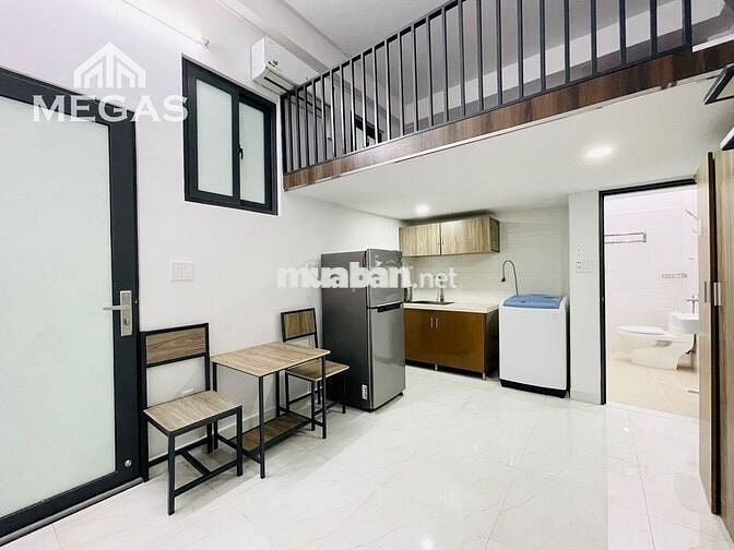 CĂN HỘ có gác BAN CÔNG và TÁCH BẾP có MÁY GIẶT RIÊNG TỪNG PHÒNG