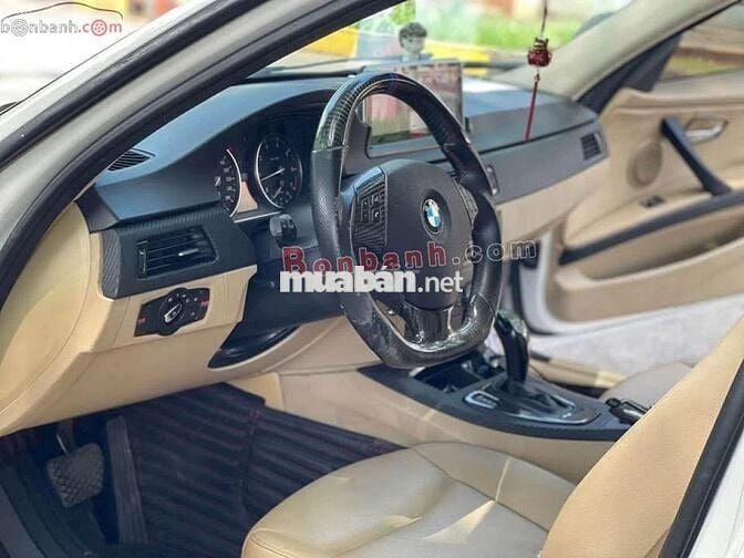 Xe BMW 3 Series 320i 2011 - 290 Triệu