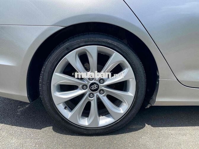 Hyundai Sonata 2011 2.0 AT - 90000 km