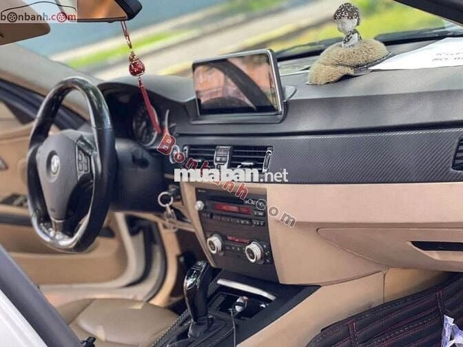 Xe BMW 3 Series 320i 2011 - 290 Triệu