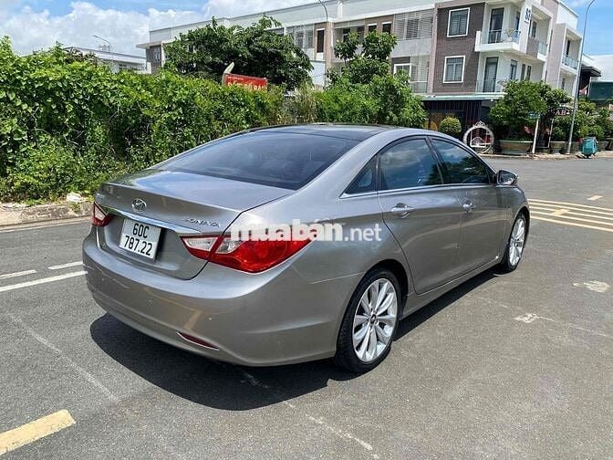 Hyundai Sonata 2011 2.0 AT - 90000 km
